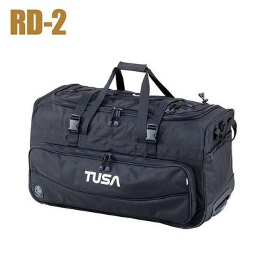 Roller duffel bag